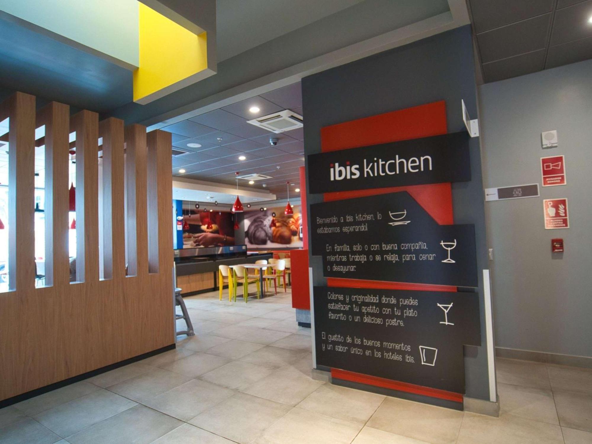 Ibis Trujillo酒店 外观 照片