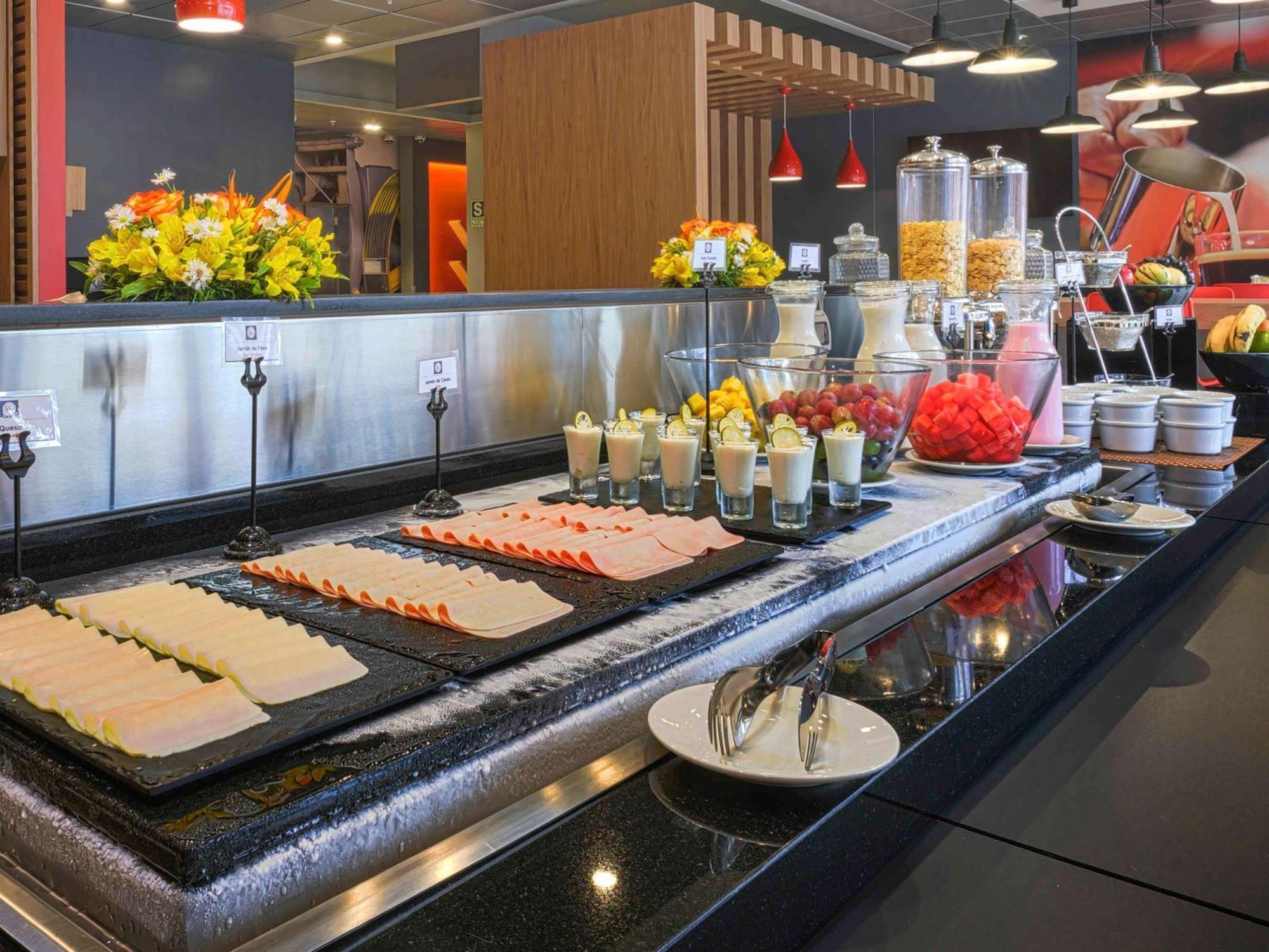 Ibis Trujillo酒店 外观 照片
